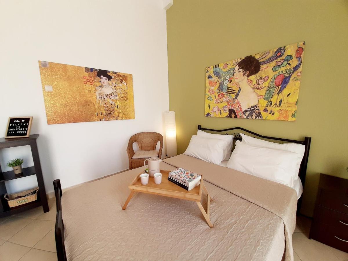 Christina'S Sea House Apartment Nikiti  Bagian luar foto