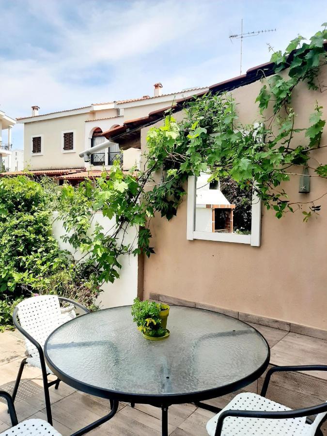 Christina'S Sea House Apartment Nikiti  Bagian luar foto