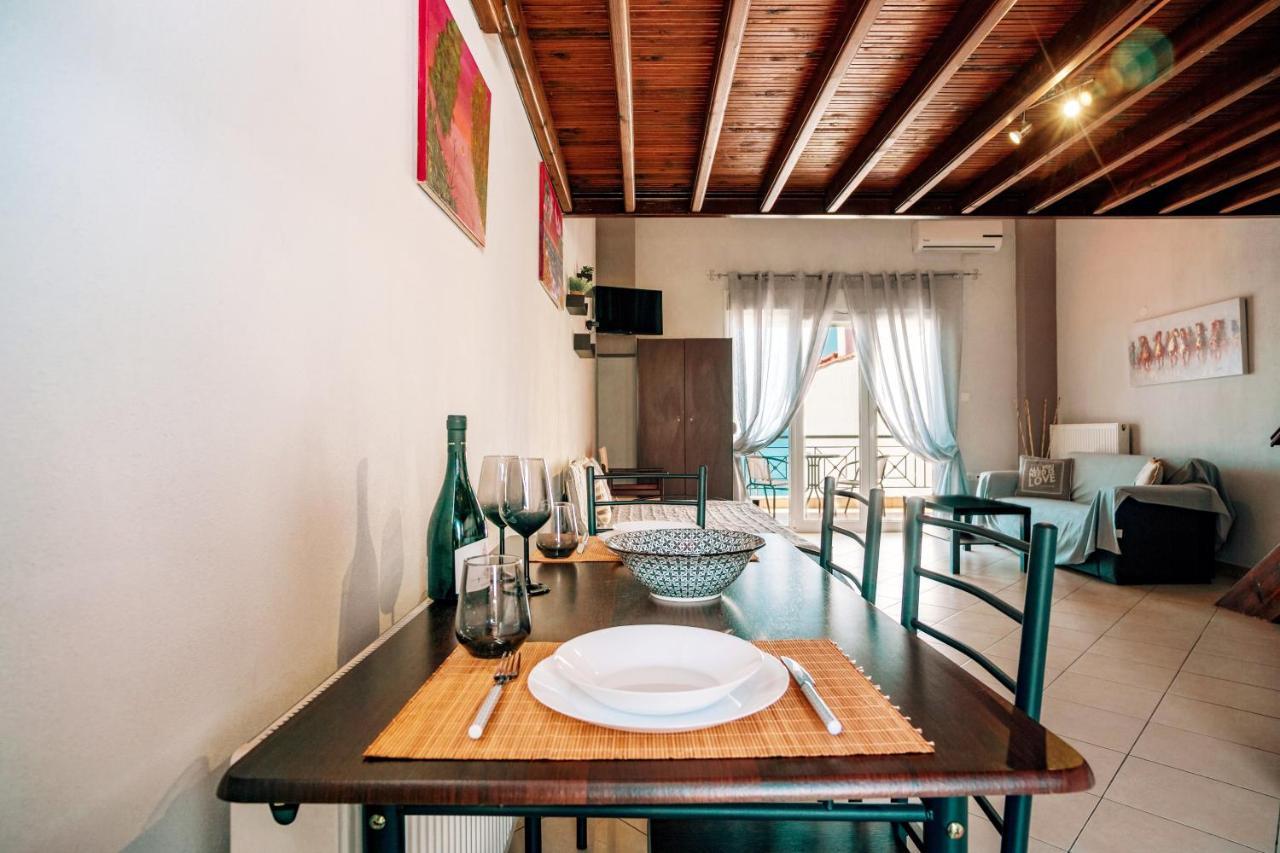 Christina'S Sea House Apartment Nikiti  Bagian luar foto